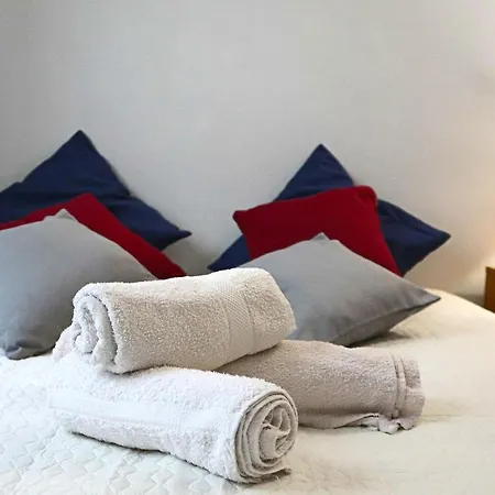 Casa Manuela In Centro Con 8 Posti