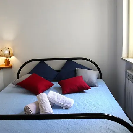 Casa Manuela In Centro Con 8 Posti Апартаменты